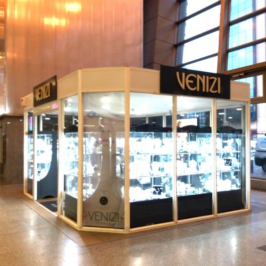 Kiosque bijoux Venizi